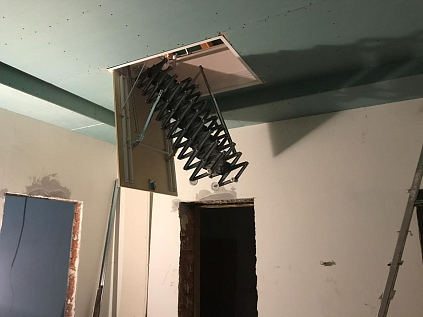 Купить Раздвижная чердачная лестница из литого алюминия Aci Alluminio - изображение 8